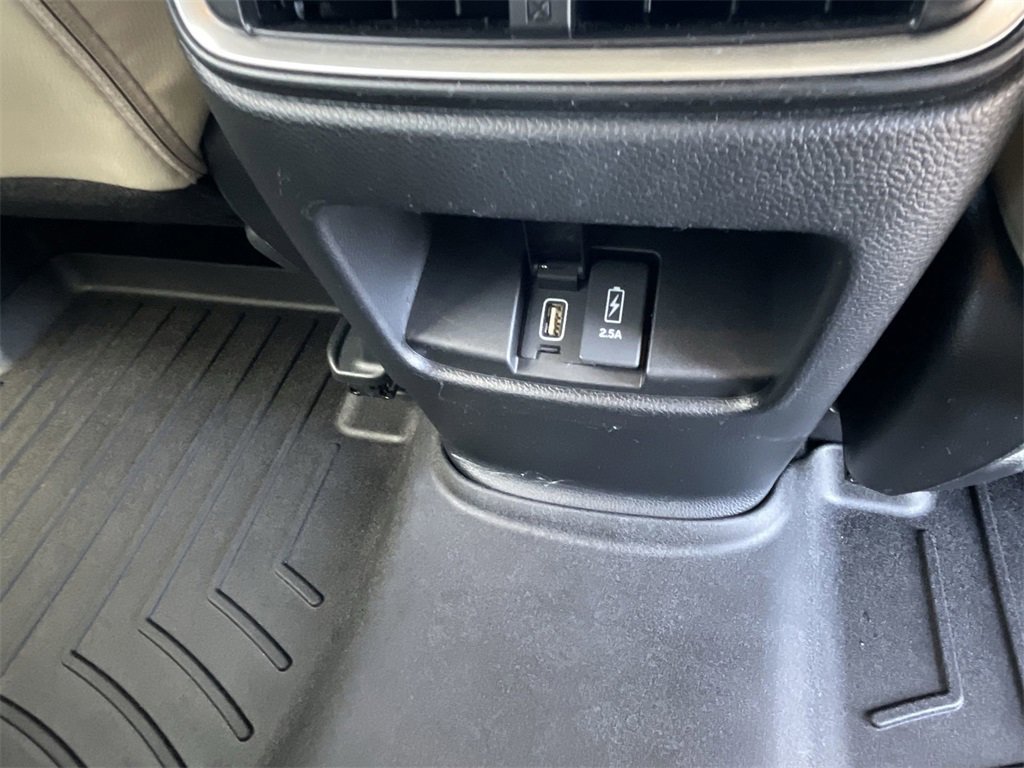 Used 2020 Honda CR-V Touring image 26