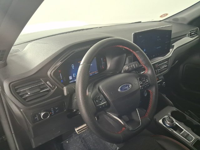 Used 2023 Ford Escape ST-Line w/ Tech Pack #1 AWD/4WD image 22