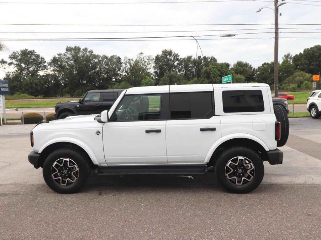 New 2026 Ford Bronco Outer Banks AWD/4WD image 9
