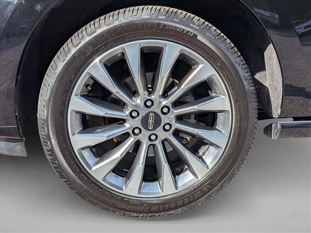 Used 2018 Lincoln Navigator L Select AWD/4WD image 22