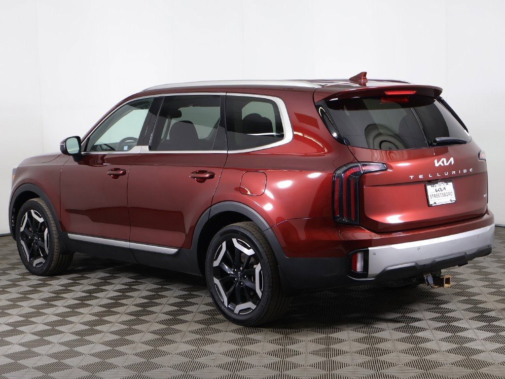Used 2023 Kia Telluride EX X-Line image 12