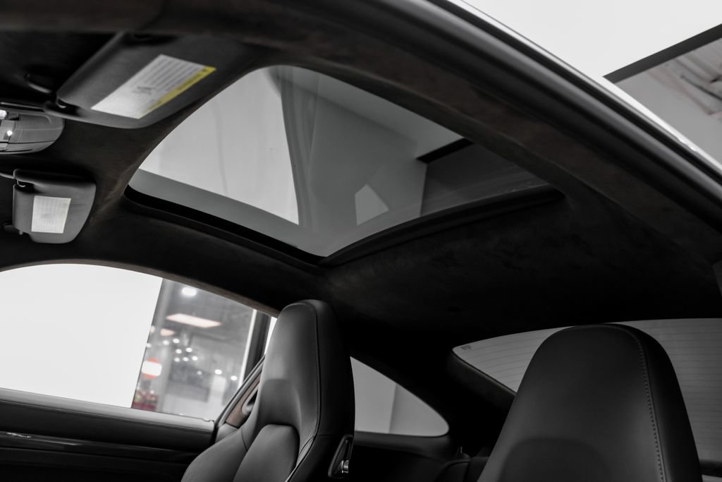 Used 2014 Porsche 911 Turbo S AWD/4WD image 8