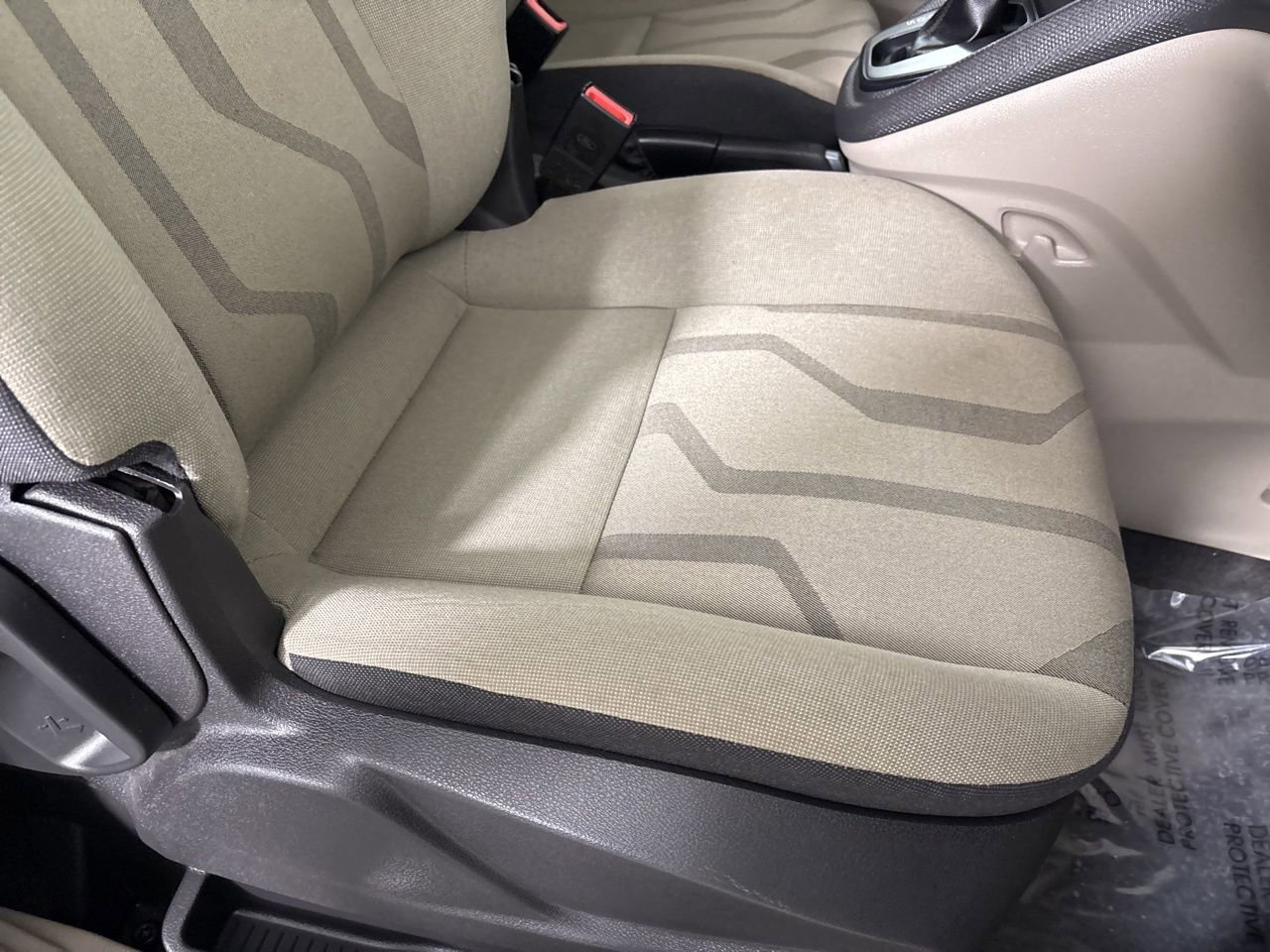 Used 2015 Ford Transit Connect XLT image 25