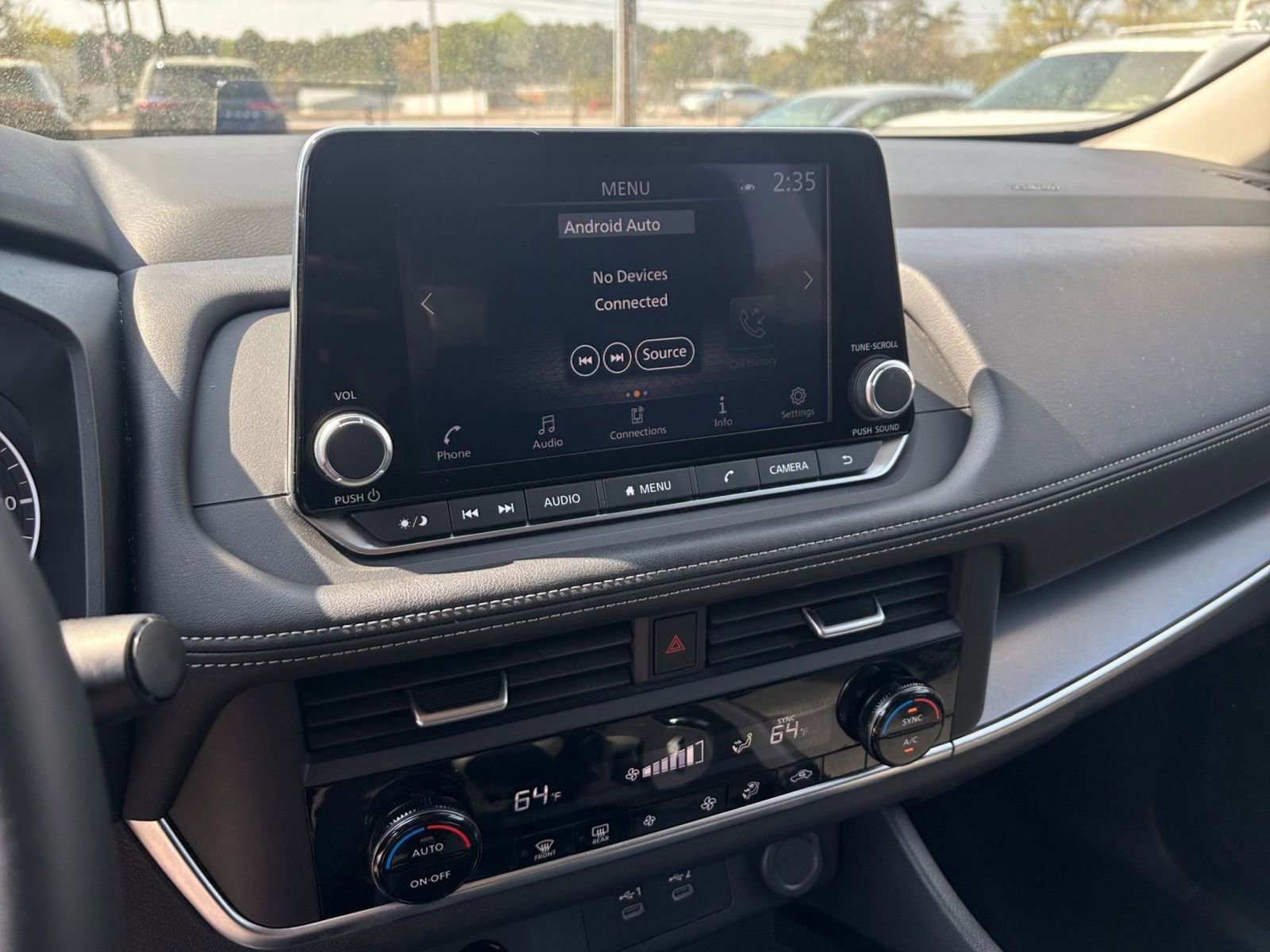 Used 2025 Nissan Rogue SV FWD image 26