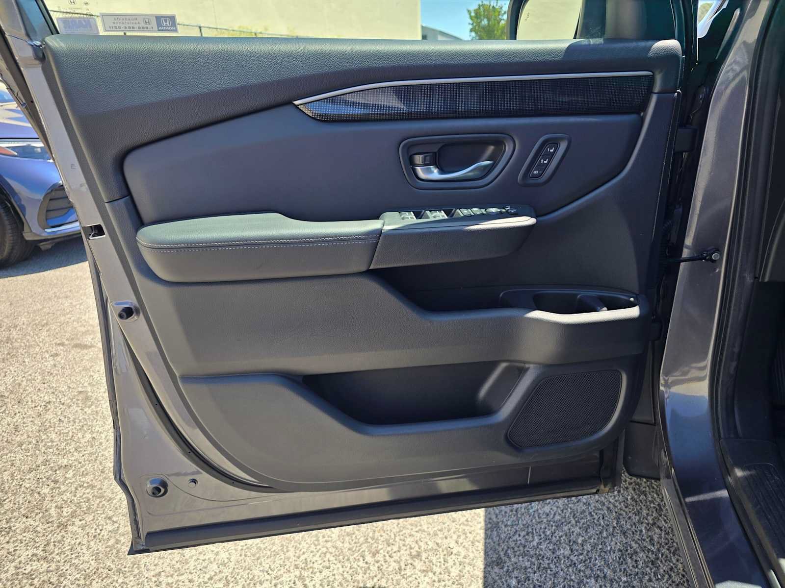 Used 2023 Honda Pilot Elite image 21