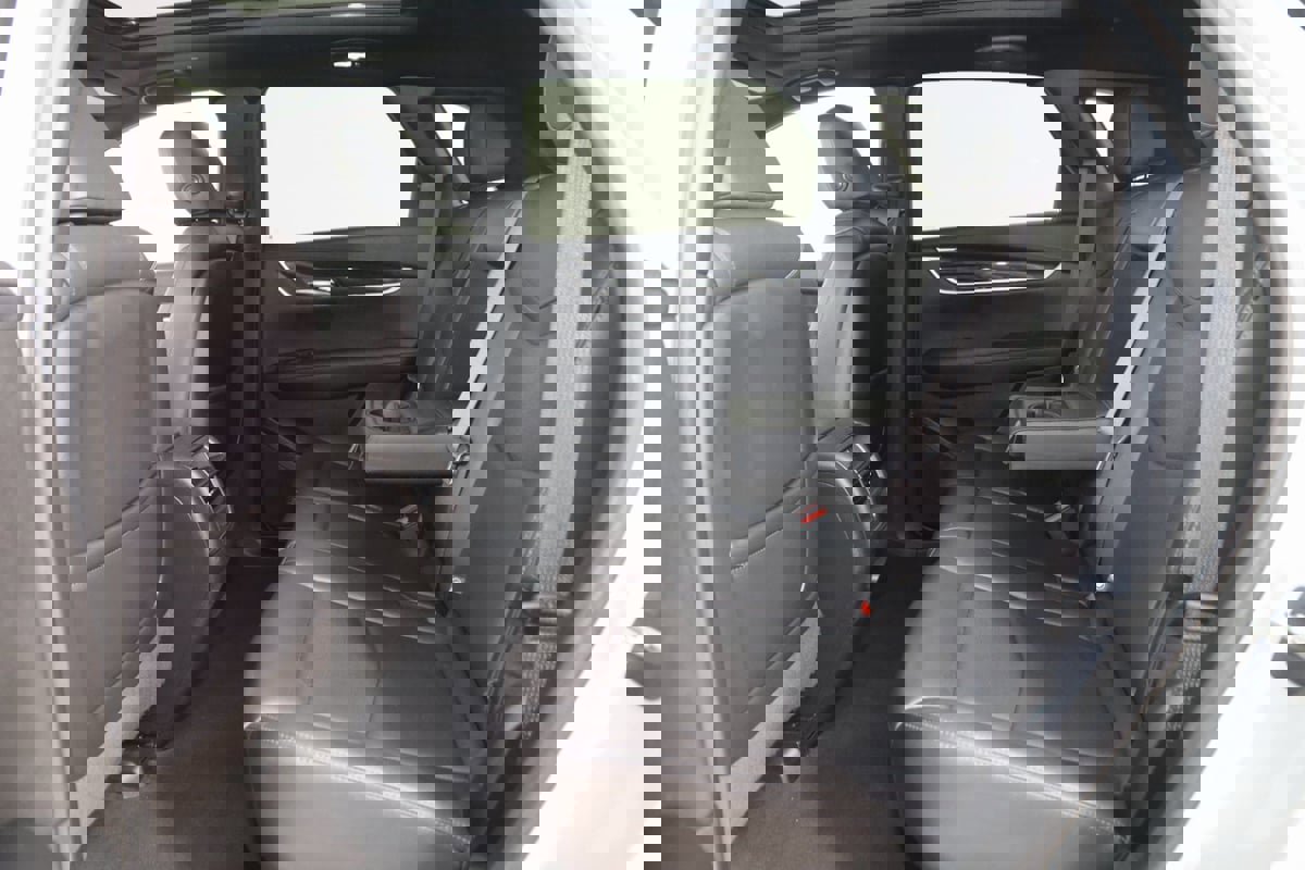 Used 2020 Cadillac XT5 Premium Luxury image 48