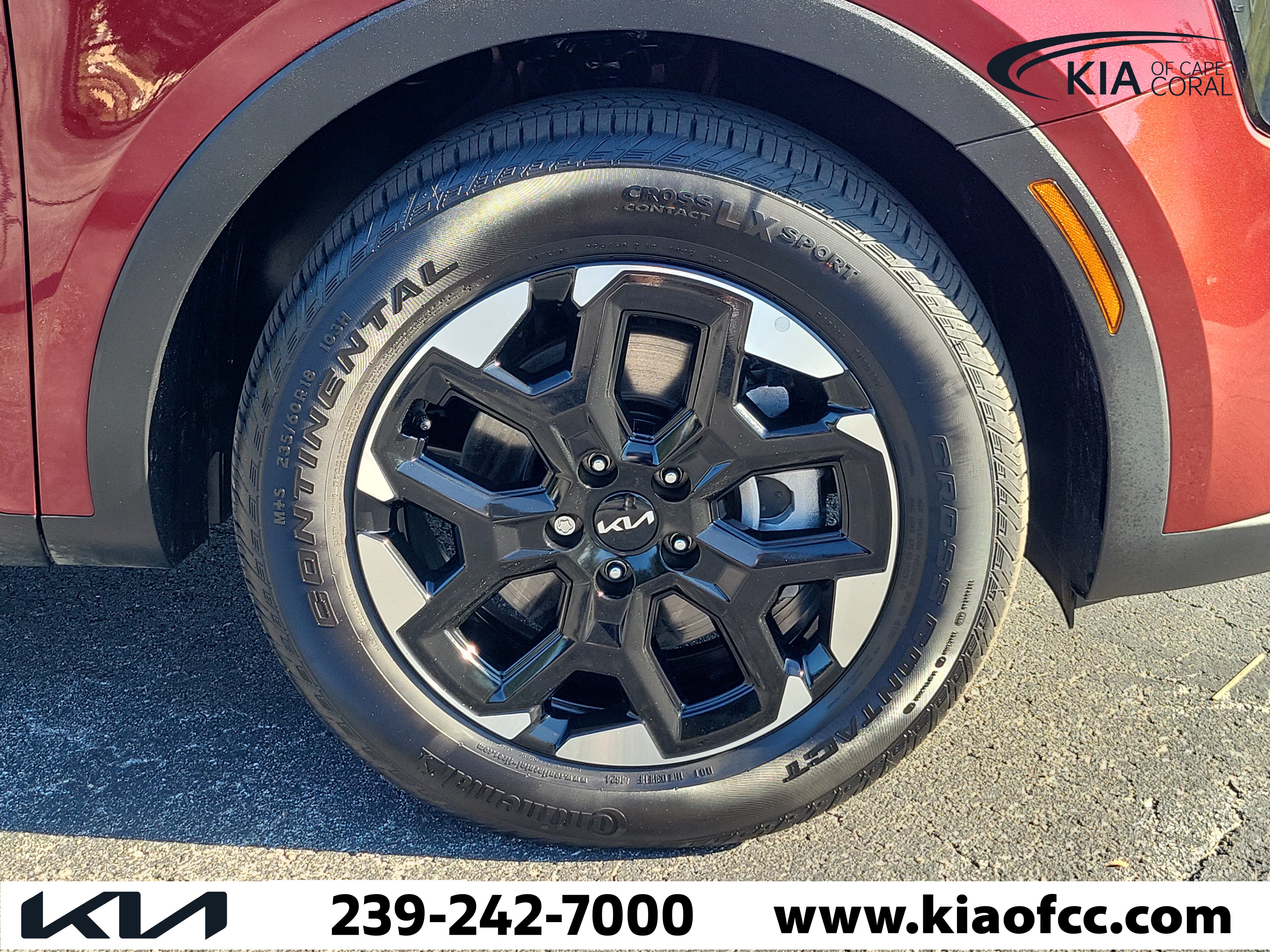 Certified 2025 Kia Sorento S w/ Panoramic Sunroof Package FWD image 7