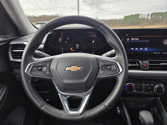 Used 2024 Chevrolet TrailBlazer LT w/ LT Cold Weather Package image 22