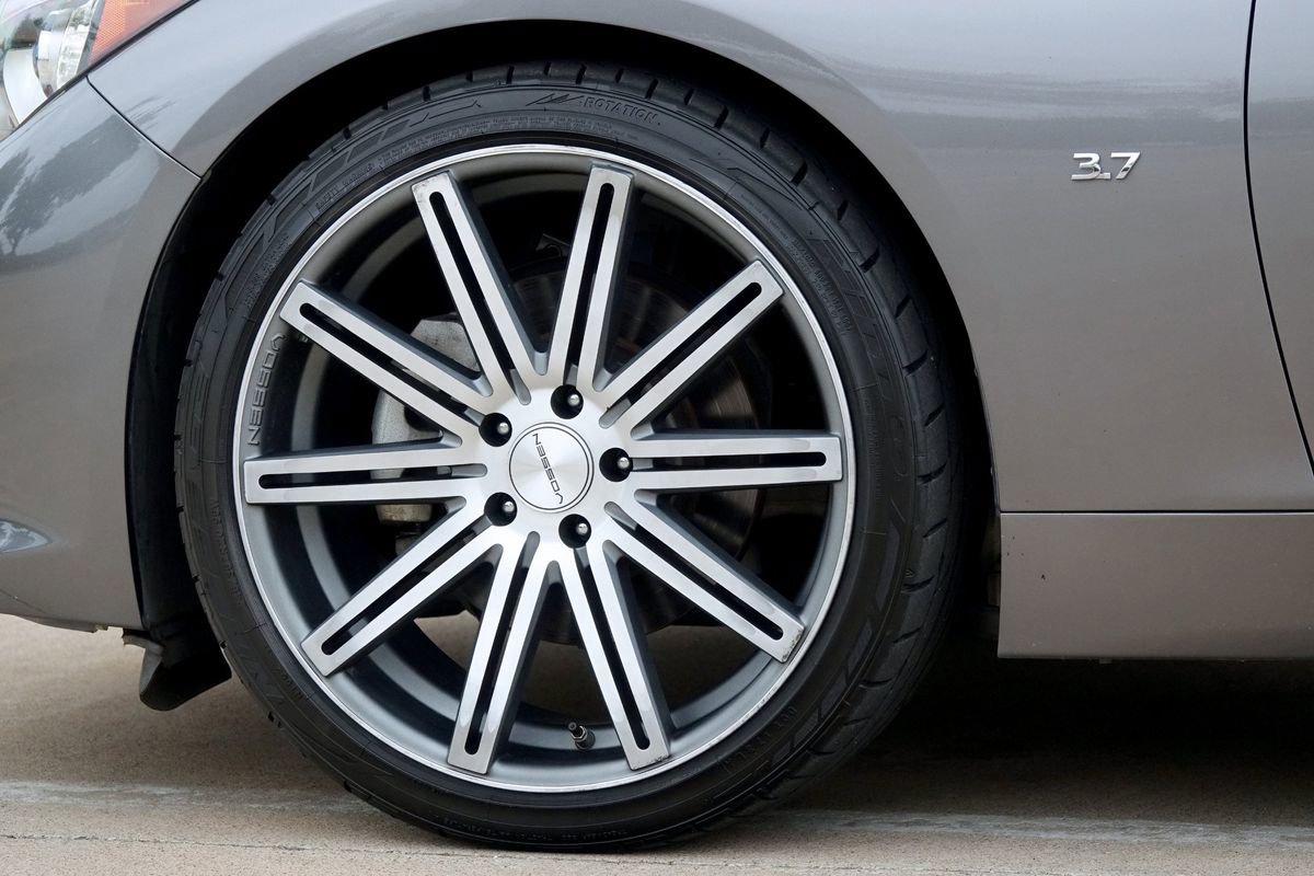 Used 2014 INFINITI Q50 Premium w/ Navigation Package image 26