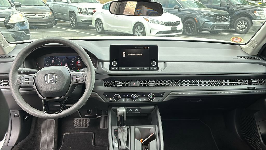 Certified 2025 Honda Accord SE image 12