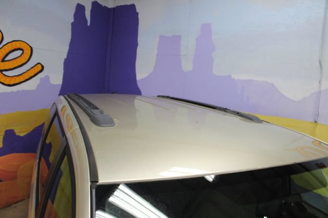 Used 2011 Chrysler Town & Country Touring w/ Security Group FWD image 5