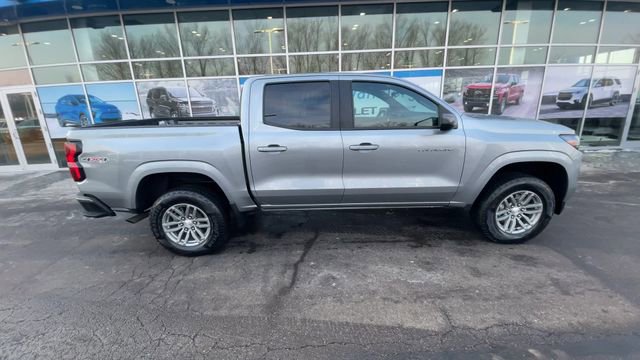 Used 2024 Chevrolet Colorado LT w/ LT Convenience Package image 9
