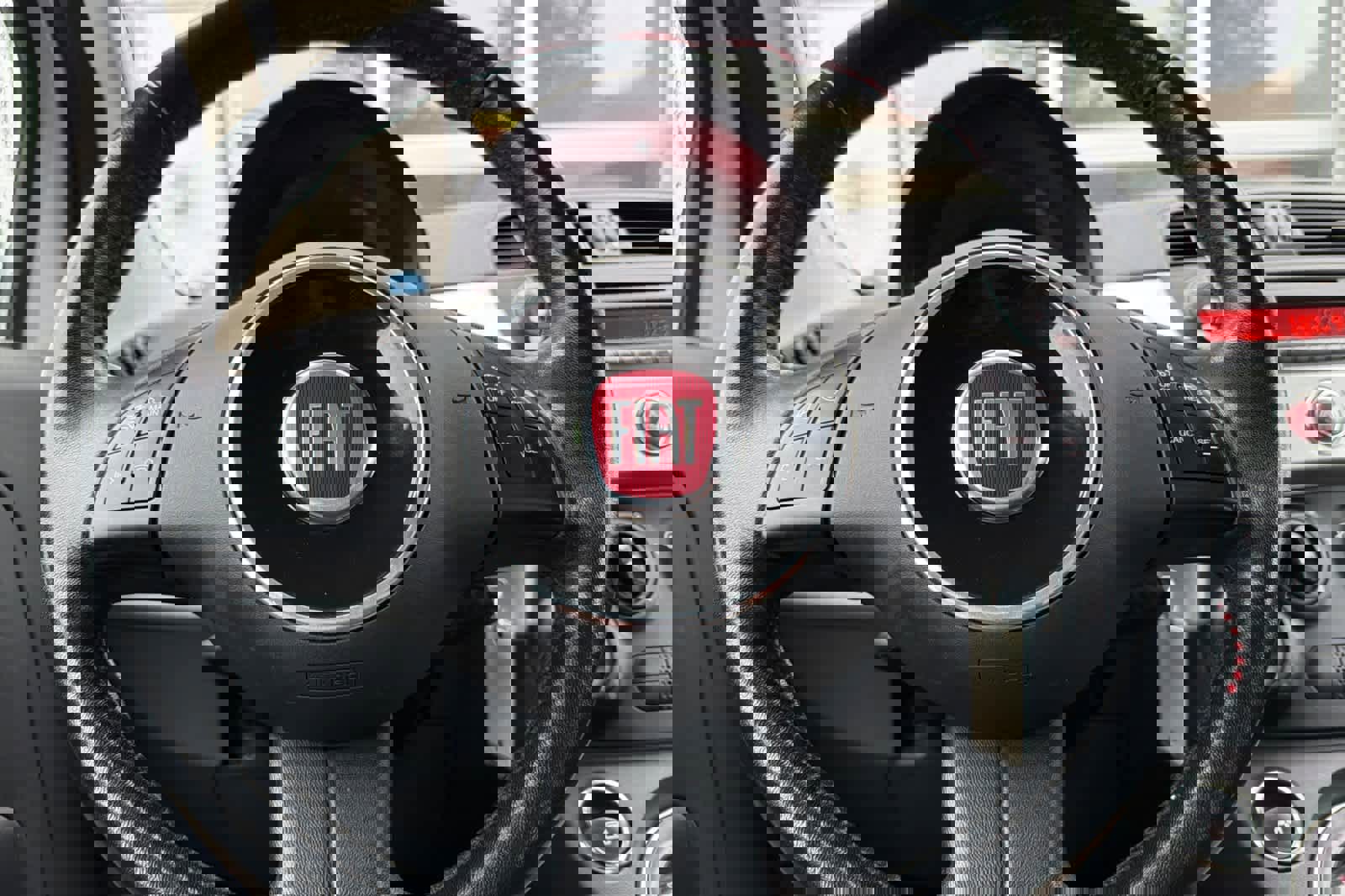 Used 2013 FIAT 500 Pop image 23