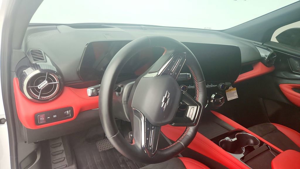 Certified 2024 Chevrolet Blazer EV RS image 14