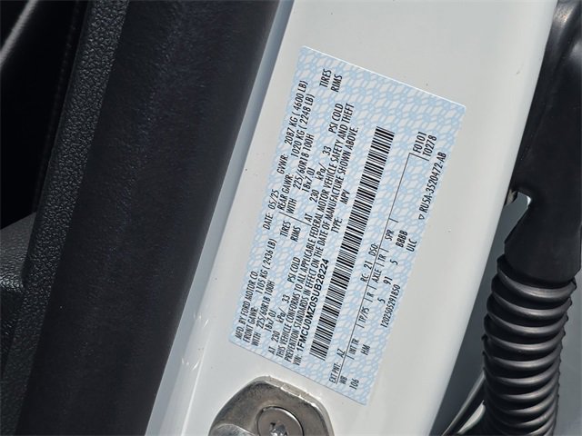 New 2025 Ford Escape ST-Line w/ Equipment Group 301A image 16