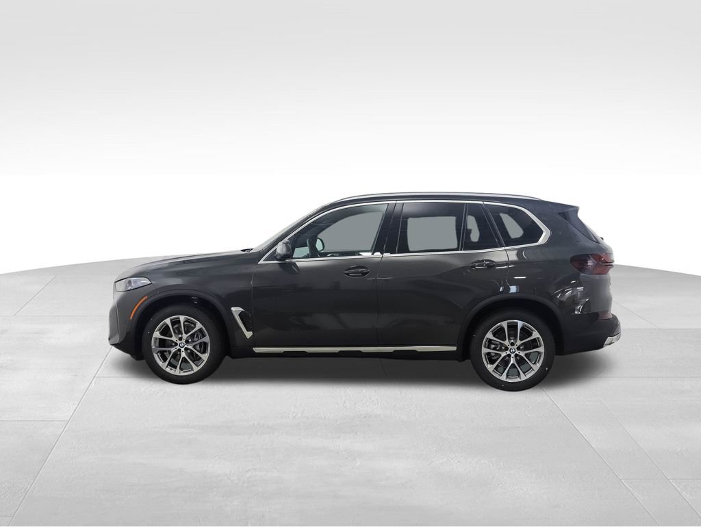 Used 2026 BMW X5 xDrive40i image 2