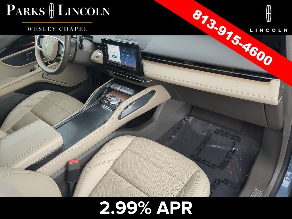 Certified 2025 Lincoln Nautilus Reserve AWD/4WD image 10