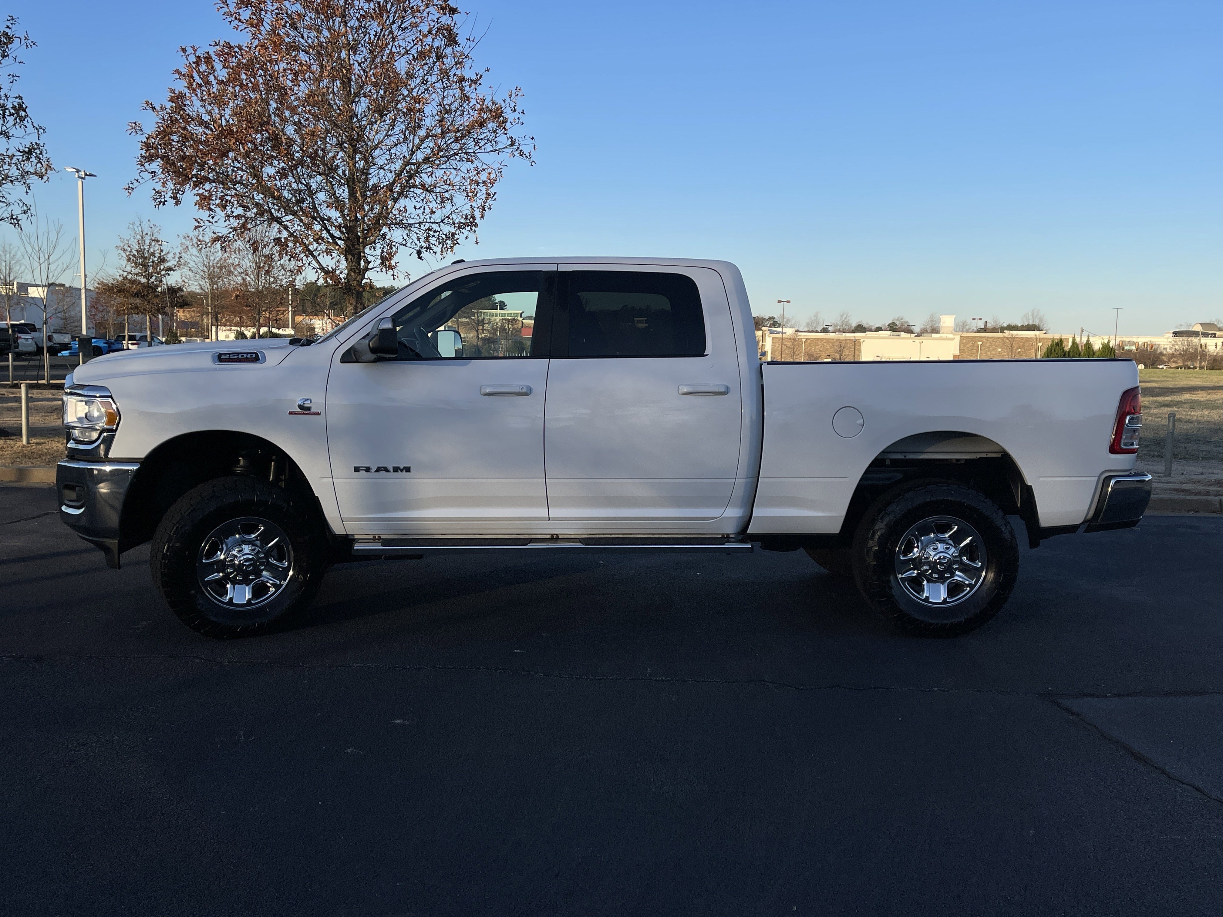 Used 2022 RAM 2500 Big Horn w/ Cold Weather Group image 6