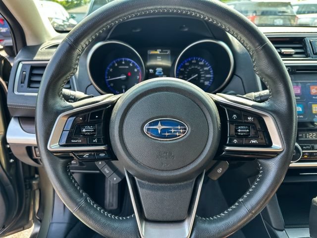 Used 2018 Subaru Outback 3.6R Touring w/ Popular Package #3 AWD/4WD image 16