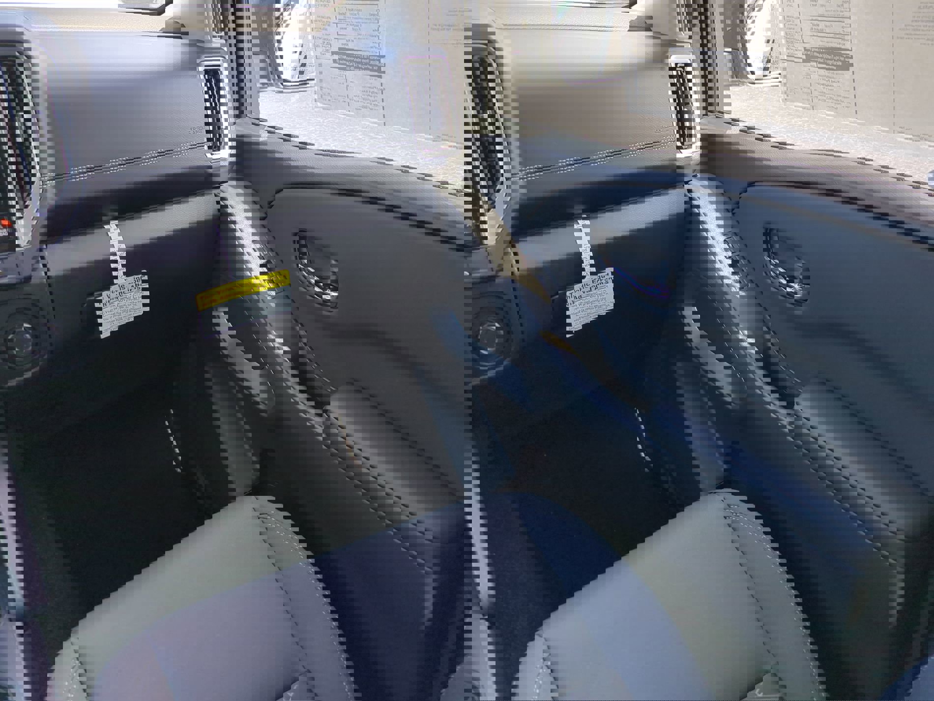 New 2026 Nissan Frontier SV w/ SV Convenience Package image 17