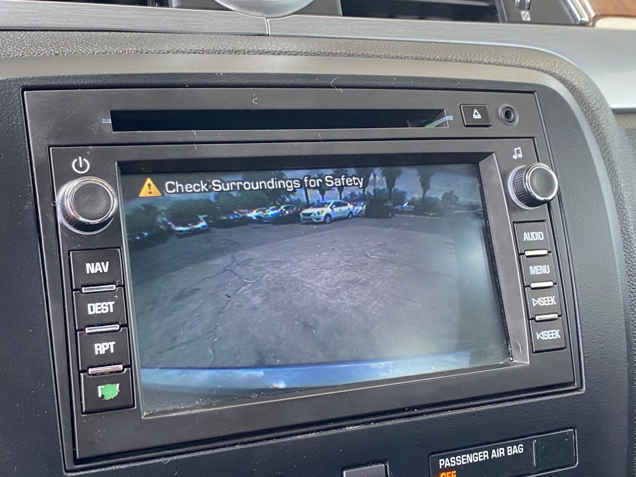 Used 2010 Buick Enclave CXL AWD/4WD image 24