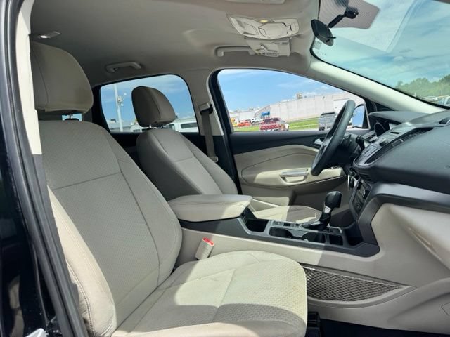 Used 2017 Ford Escape SE FWD image 20