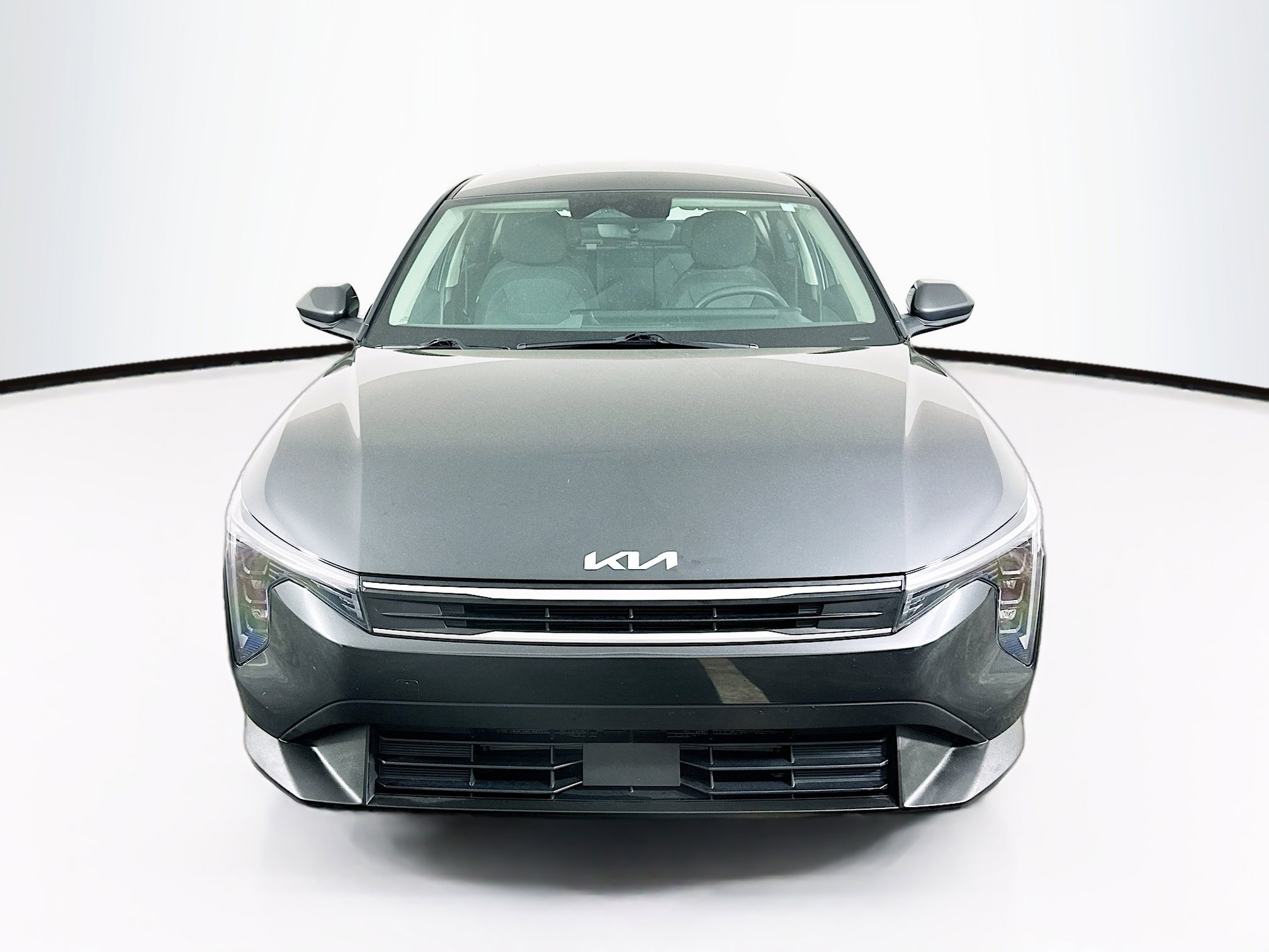 Used 2025 Kia K4 LXS image 2