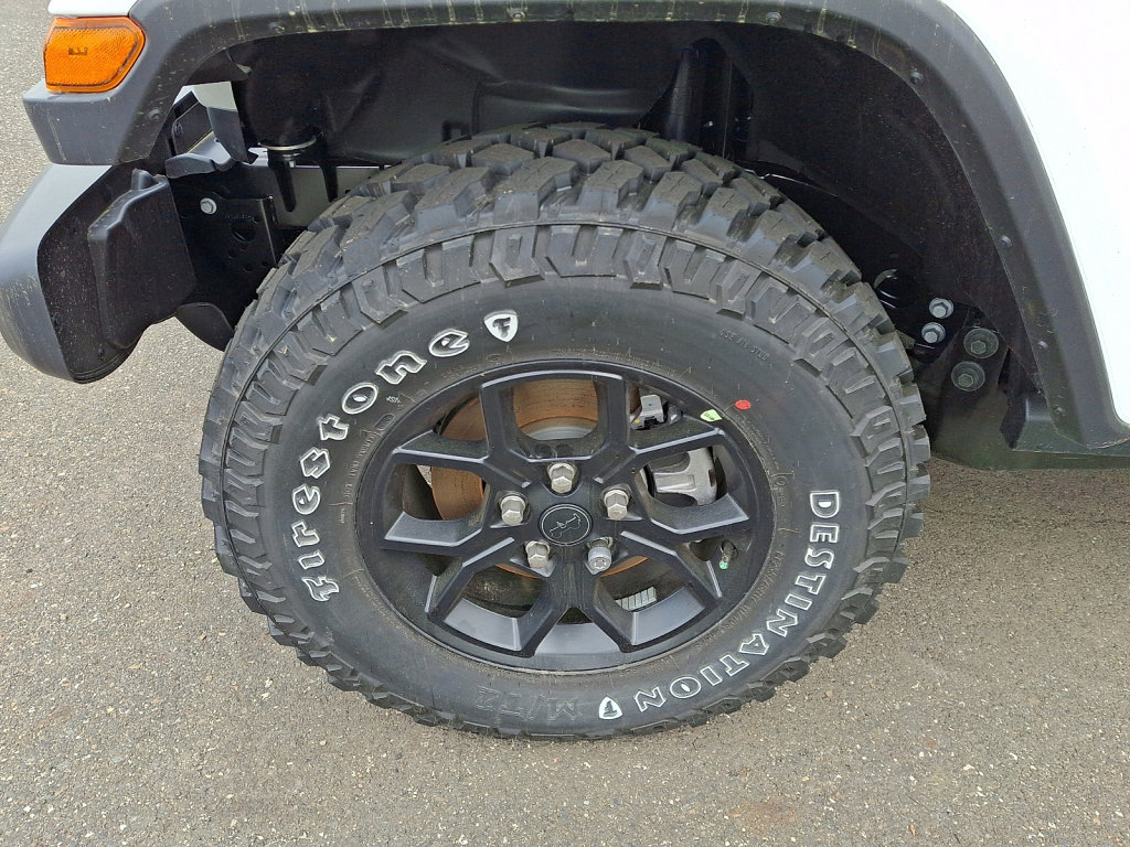New 2026 Jeep Gladiator Sport AWD/4WD image 4