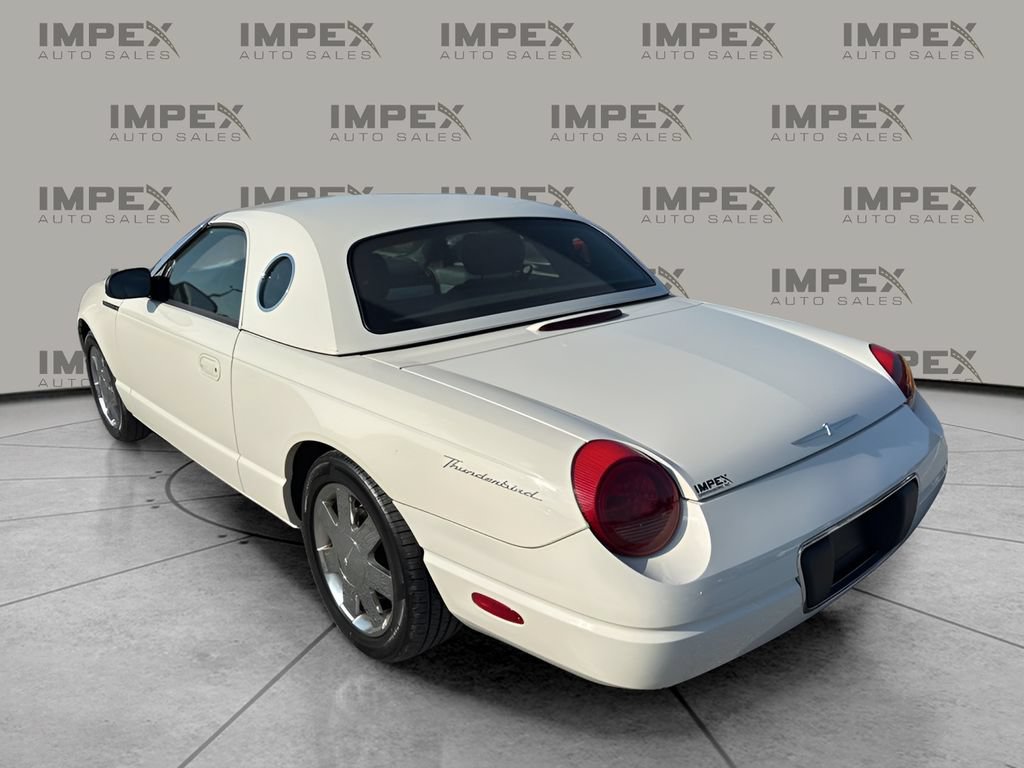 Used 2002 Ford Thunderbird RWD image 3
