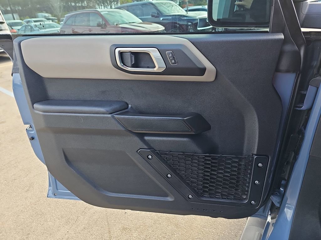 Used 2024 Ford Bronco Wildtrak image 32