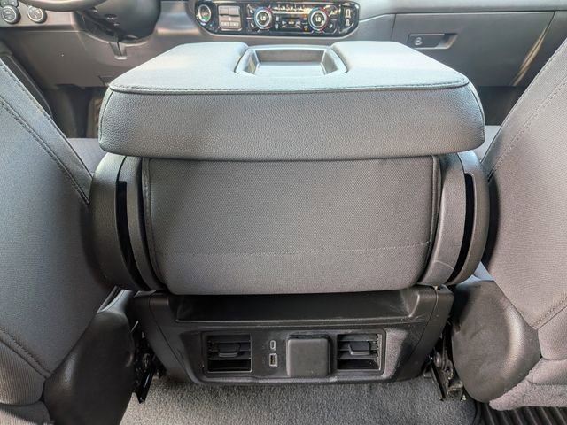 Used 2025 Chevrolet Silverado 1500 LT image 18