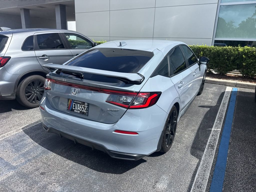 Used 2023 Honda Civic Sport image 6