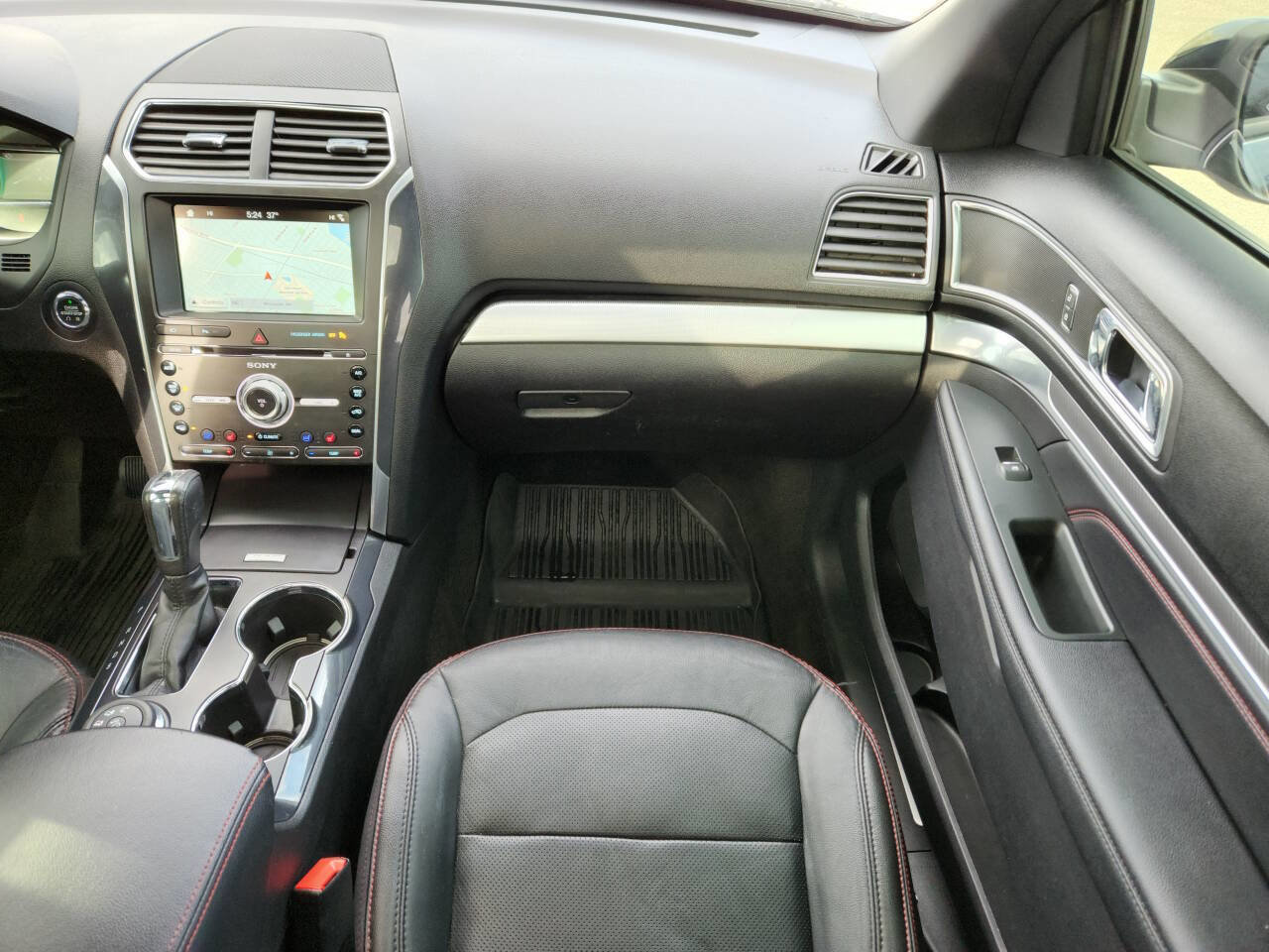 Used 2018 Ford Explorer Sport w/ Equipment Group 401A image 17