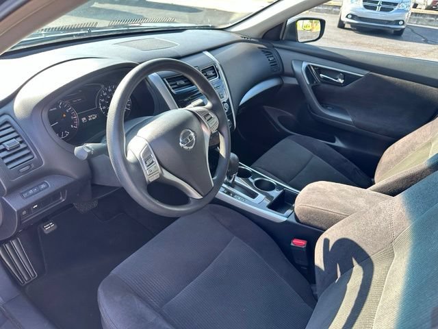 Used 2013 Nissan Altima 2.5 S FWD image 13