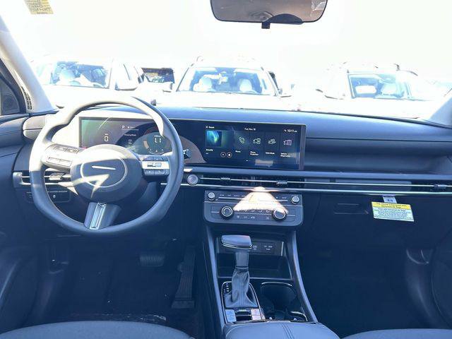 New 2026 Hyundai Tucson SE image 4