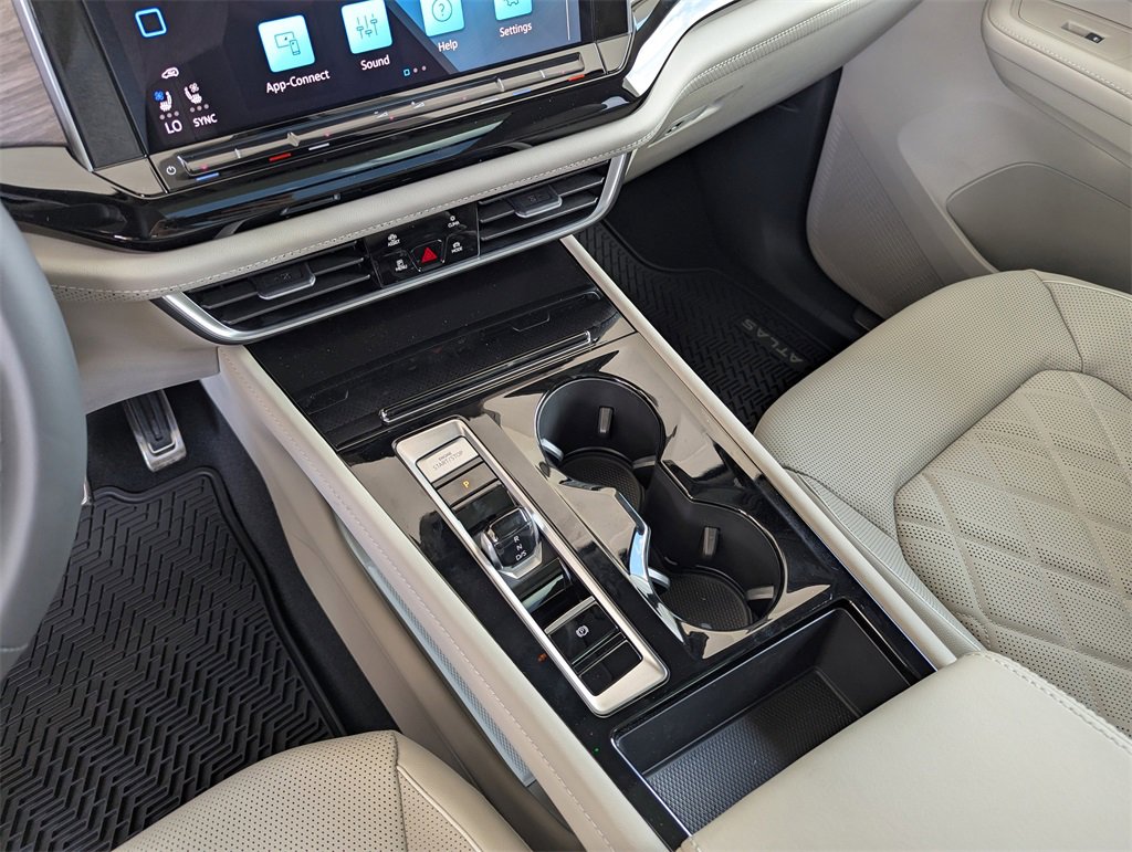 New 2025 Volkswagen Atlas SEL Premium R-Line image 27
