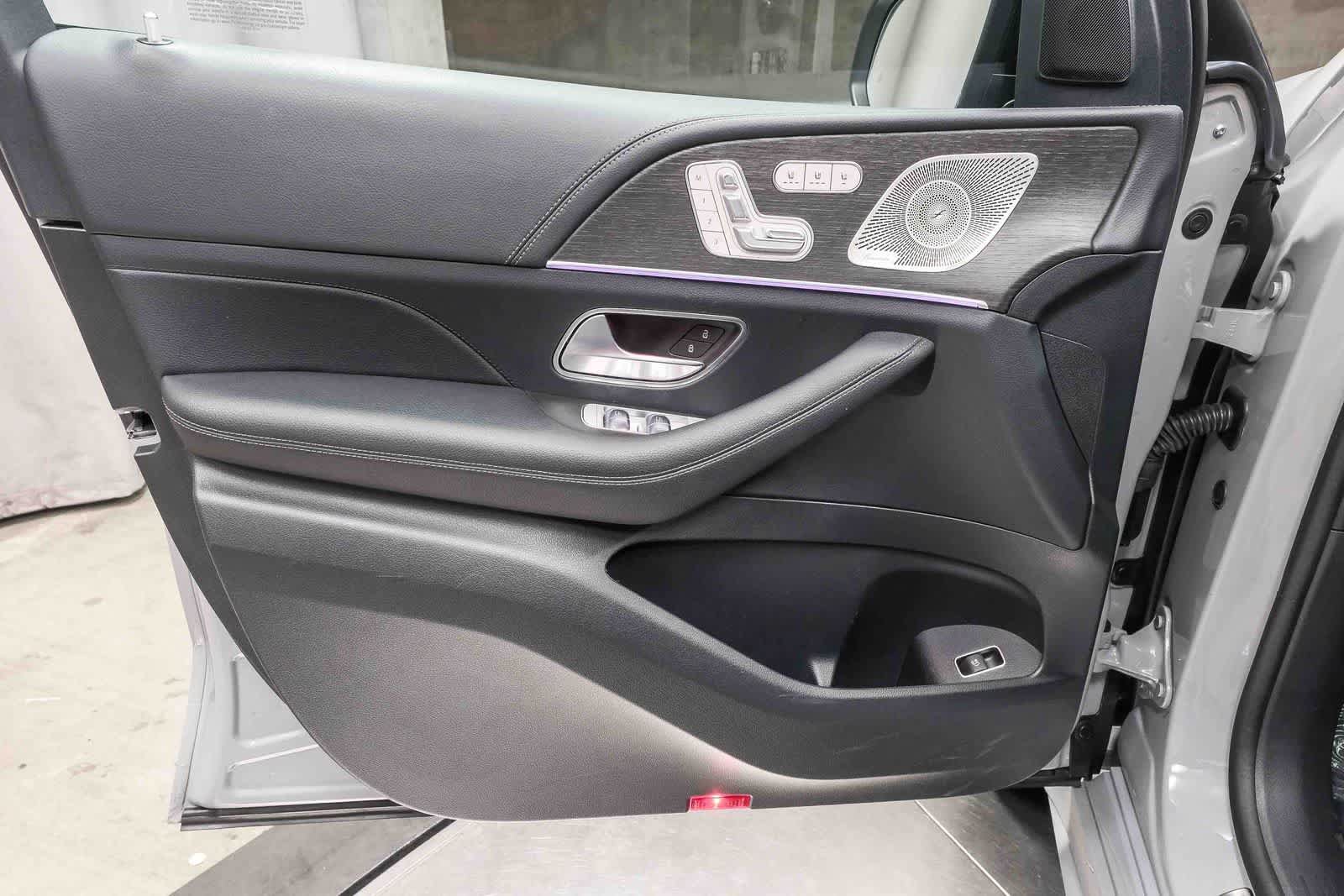 Certified 2026 Mercedes-Benz GLS 450 4MATIC image 26