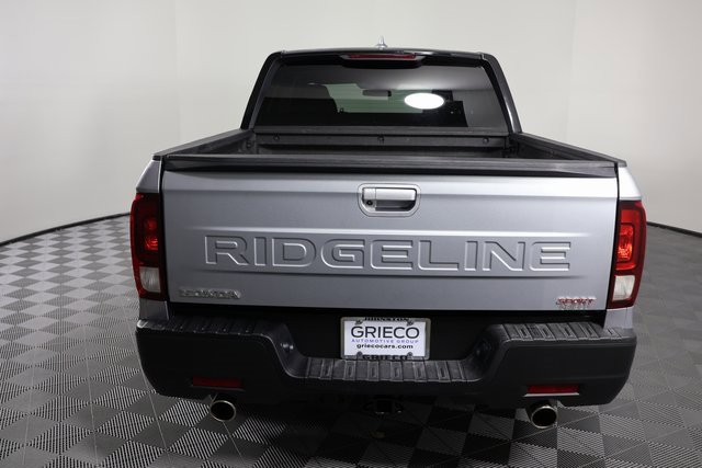 Used 2025 Honda Ridgeline Sport image 7