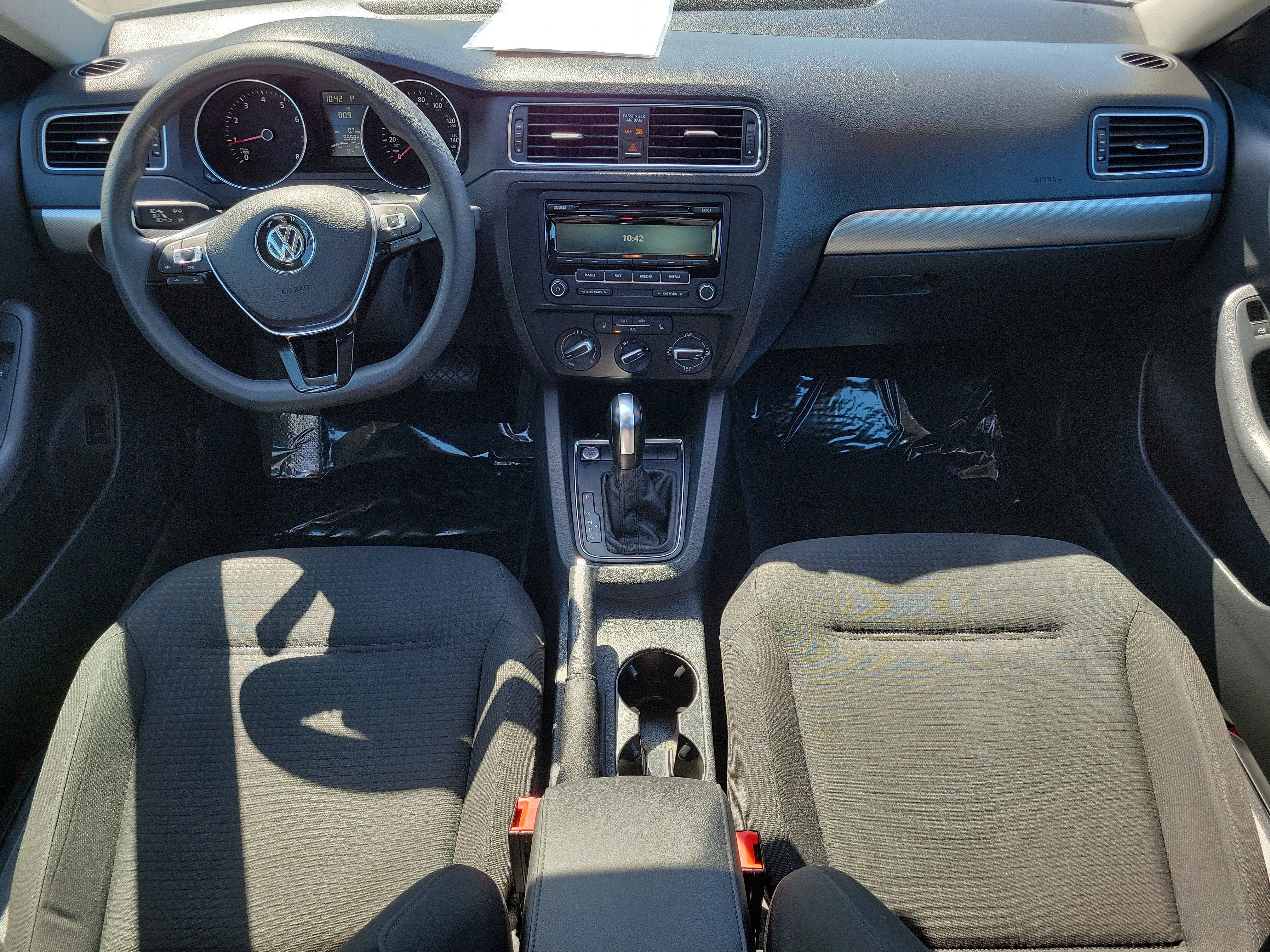 Used 2015 Volkswagen Jetta SE FWD image 12
