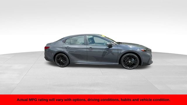 Used 2026 Toyota Camry SE w/ Convenience Package FWD image 6