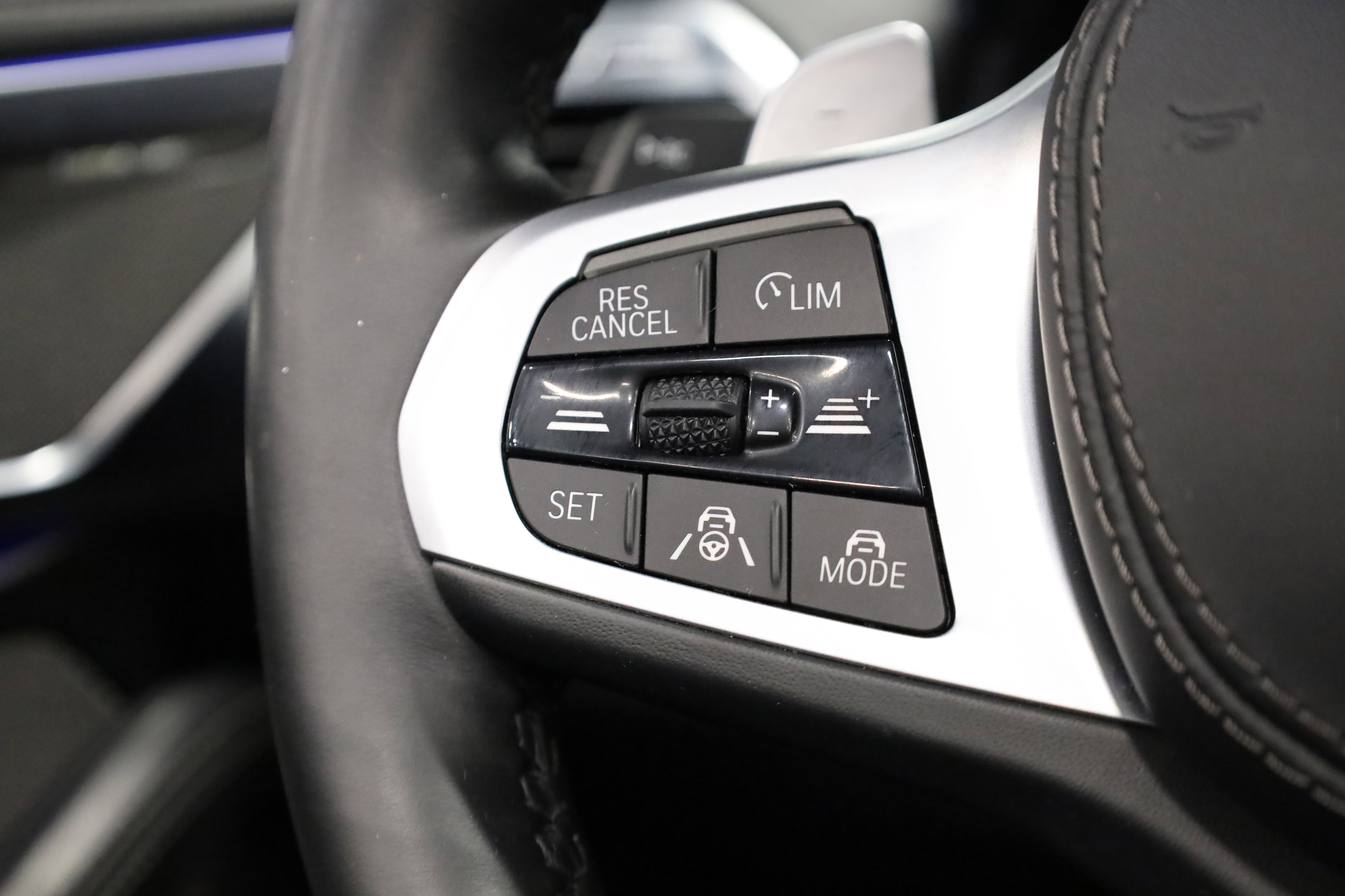 Used 2019 BMW M850i xDrive M850i xDrive image 24