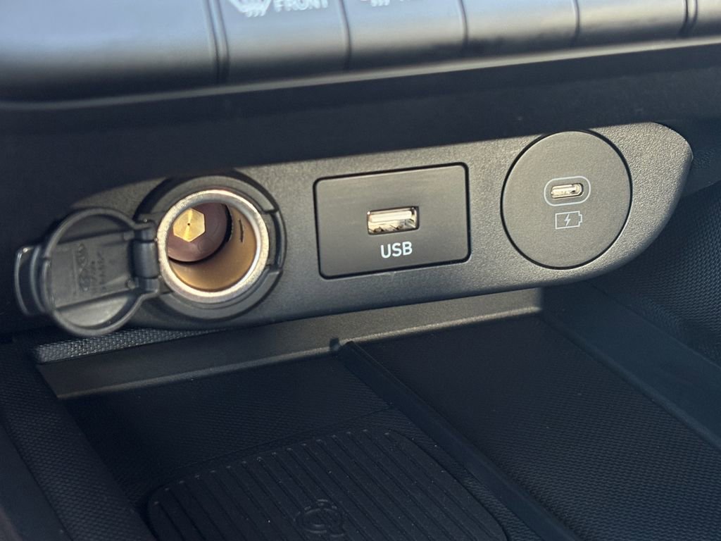 New 2026 Hyundai Elantra Sport image 23