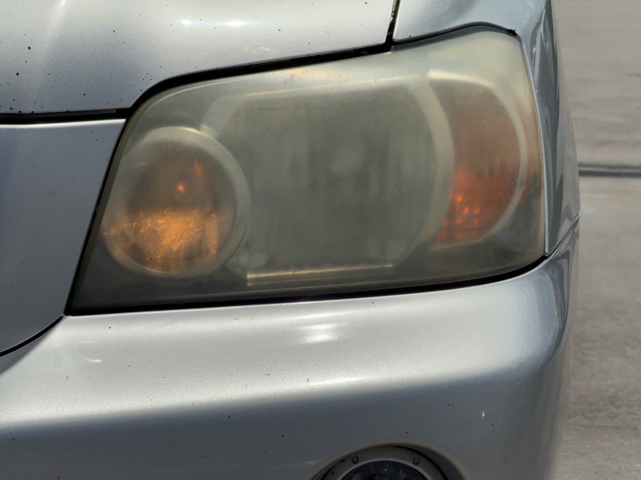 Used 2004 Toyota Highlander Limited w/ Towing Prep Pkg FWD image 12