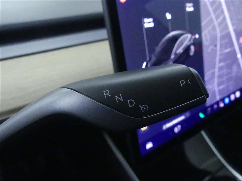 Used 2018 Tesla Model 3 Long Range AWD/4WD image 17