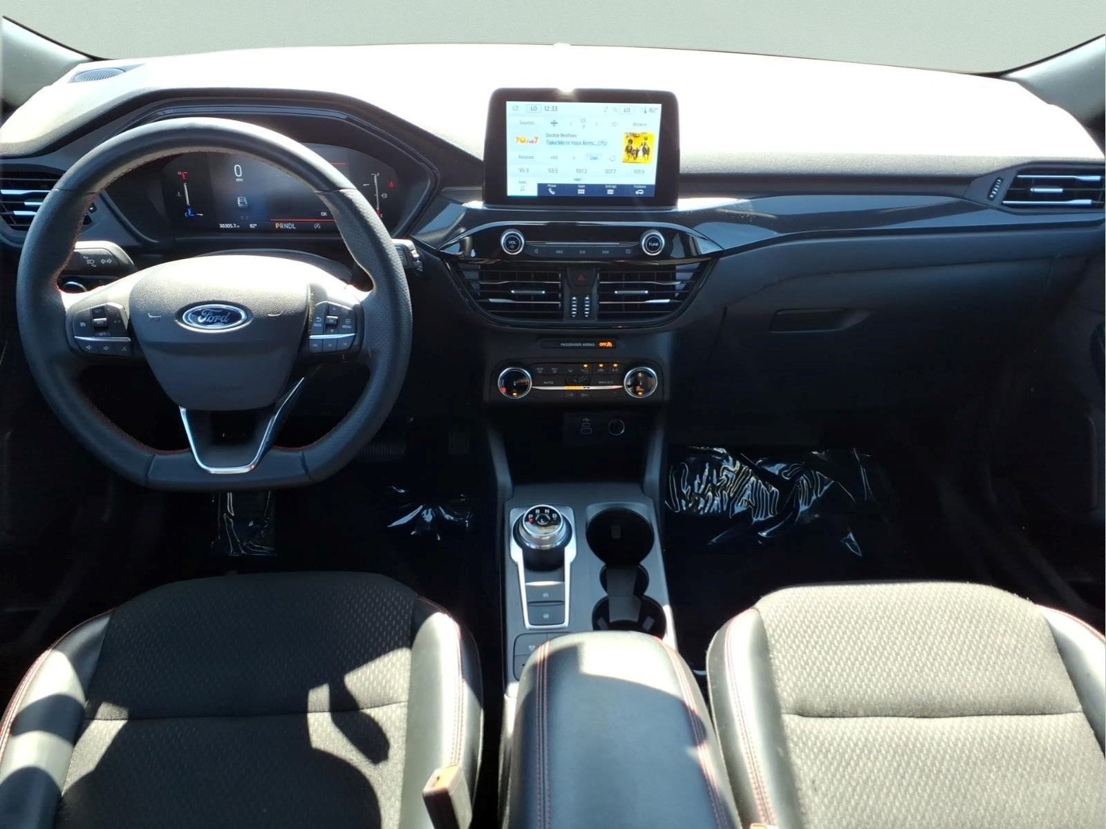 Used 2025 Ford Escape ST-Line AWD/4WD image 12