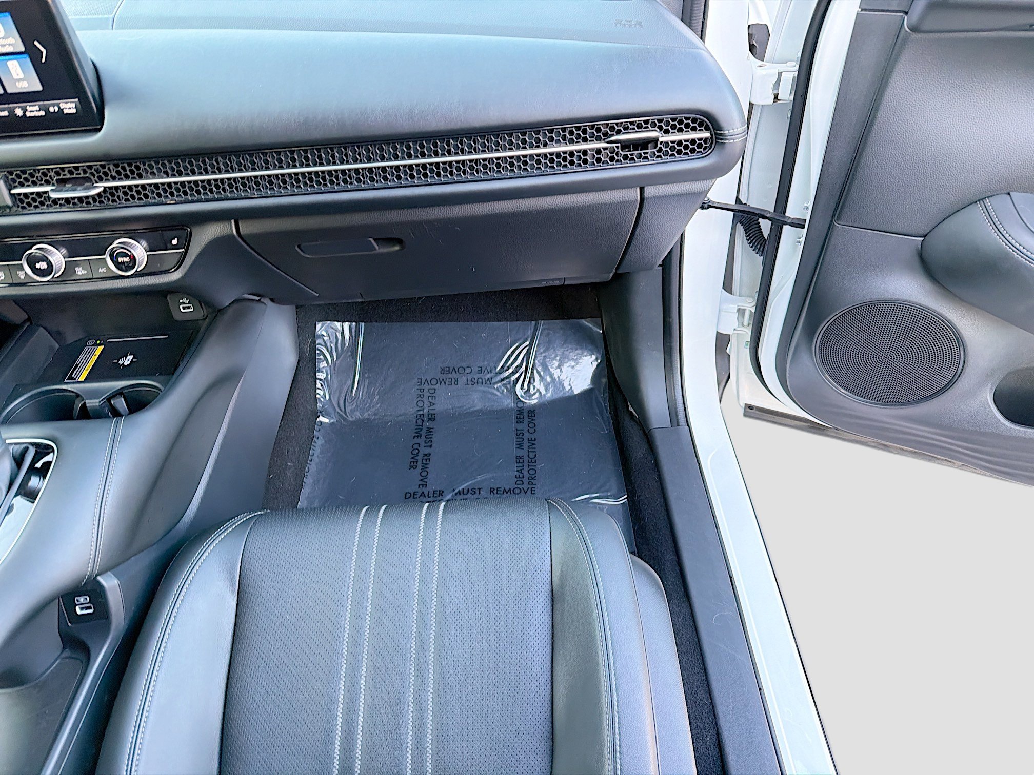 Used 2023 Honda HR-V EX-L image 17