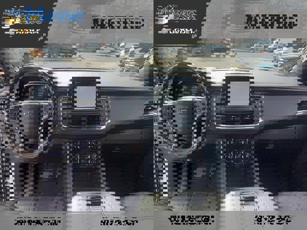 Used 2022 Chevrolet Suburban RST w/ Luxury Package image 19