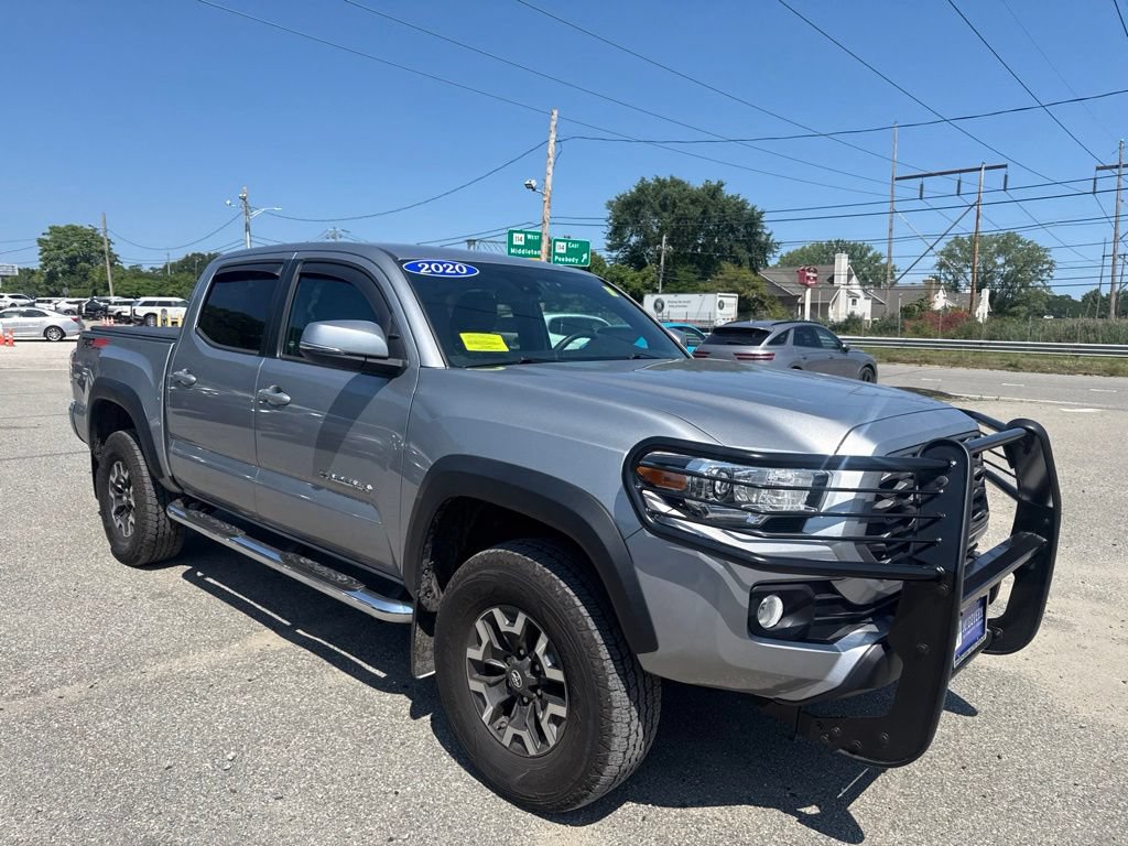 Used 2020 Toyota Tacoma TRD Off-Road w/ Technology Package AWD/4WD image 4