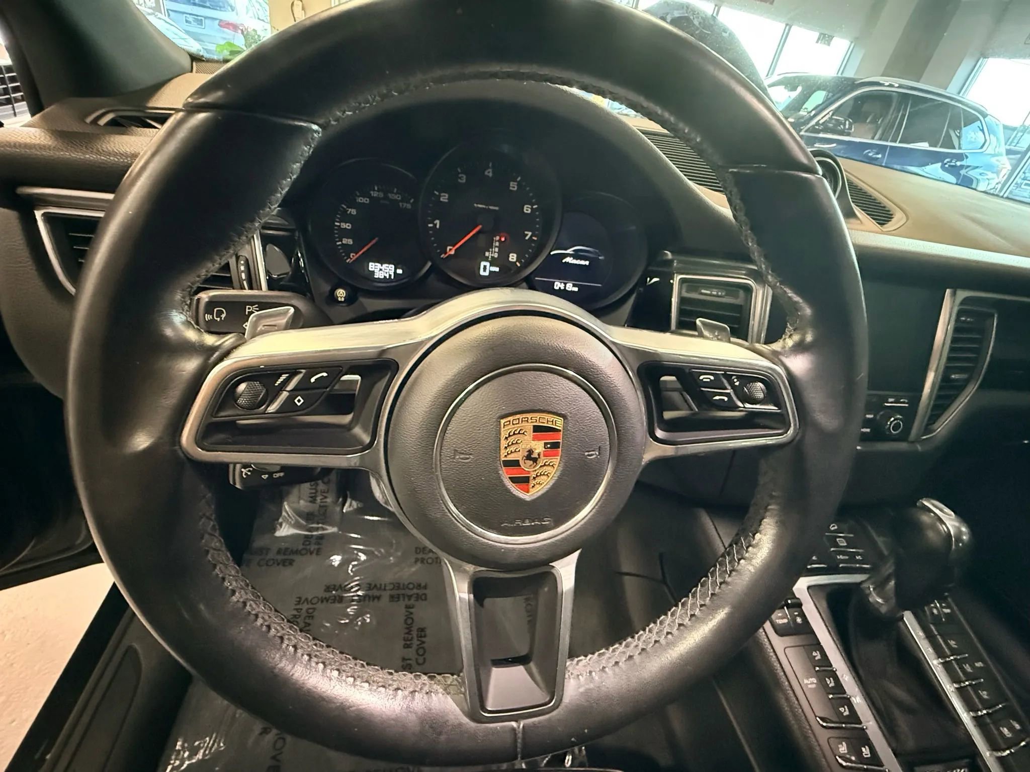 Used 2018 Porsche Macan Sport Edition image 22