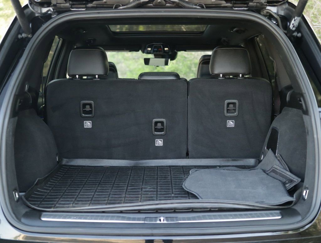 Used 2022 Jeep Grand Cherokee Overland w/ Luxury Tech Group IV image 36